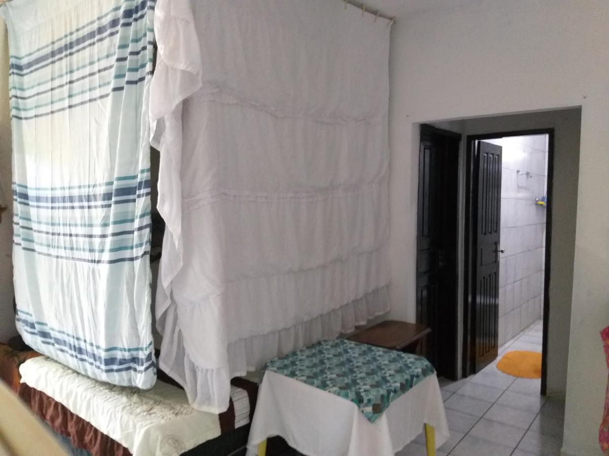 Hostel Atelie Uba ปอร์โต จิ กาลินญาส ภายนอก รูปภาพ